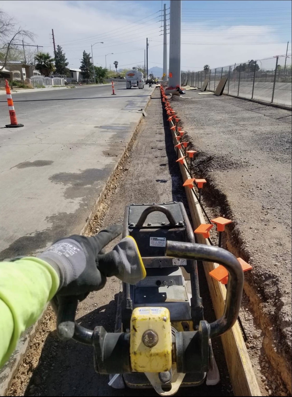 Plate compaction along formed run